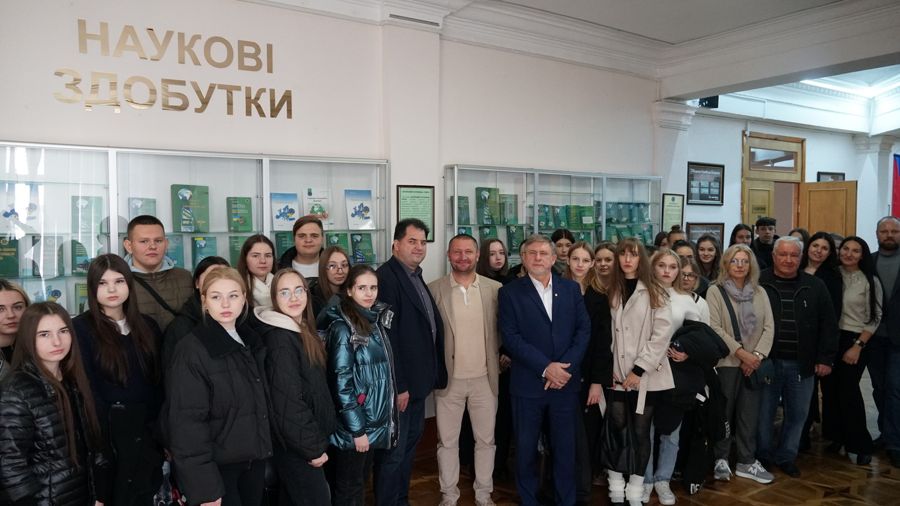 ЗАПРОШУЄМО НА ВИСТАВКУ НАУКОВИХ ДОСЯГНЕНЬ З МИТНОЇ ТЕМАТИКИ