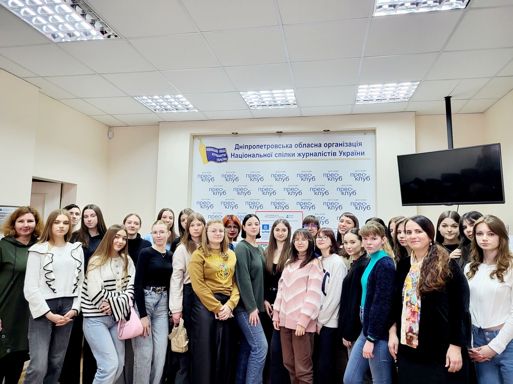 КОМУНІКАЦІЙНІ НАВИЧКИ ЖУРНАЛІСТА