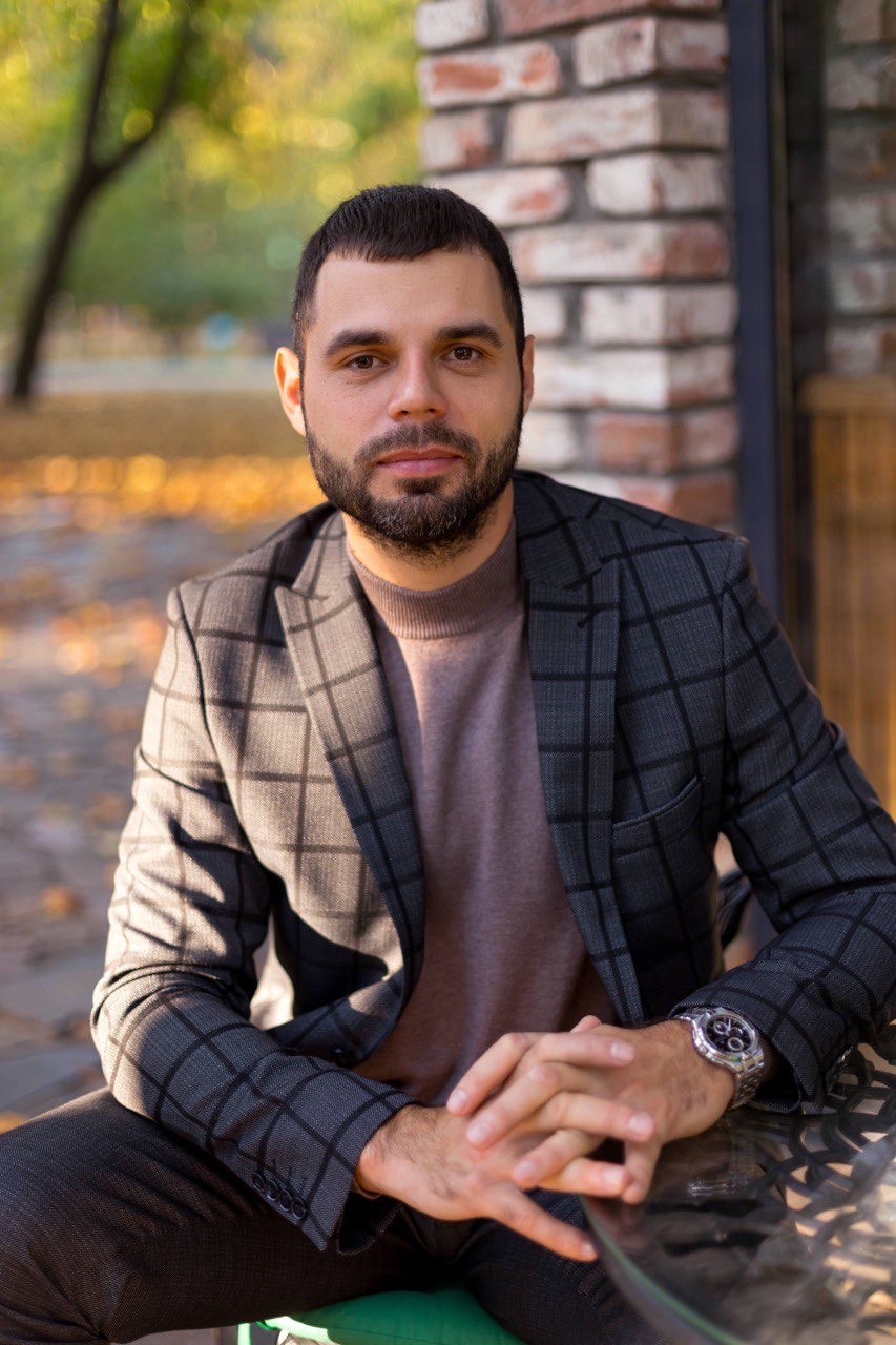 Зустріч студентів-менеджерів  з керівником бізнесу компанії «Укртрубоізол»  Віталієм Чекмезом