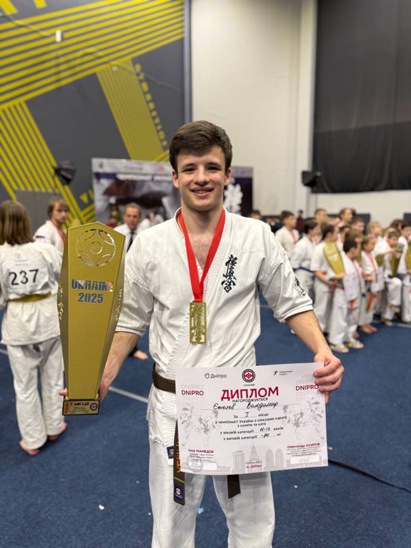 Шлях переможця: Володимир Єжелев – чемпіон України з кіокушин карате!