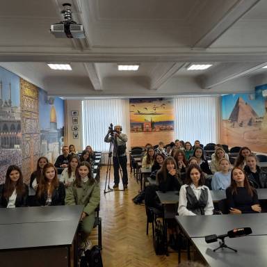 Зустріч студентів-журналістів УМСФ  з представниками  медіаорганізацій Придніпров'я
