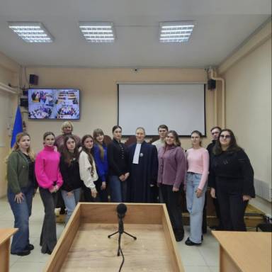 Практична підготовка юристів: у Центрі судової освіти відбулося модельне засідання суду