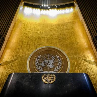 Пріоритет міжнародного права  перед державним правом України