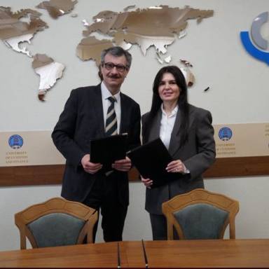 НОВІ МОЖЛИВОСТІ ДЛЯ СТУДЕНТІВ  ЕКОНОМІСТІВ В УМСФ:  ПІДПИСАННЯ МЕМОРАНДУМІВ З  ДНІПРОВСЬКИМ ВІДДІЛЕННЯМ АПУ та  РАДОЮ АРБІТРАЖНИХ КЕРУЮЧИХ  у Дніпропетровській області